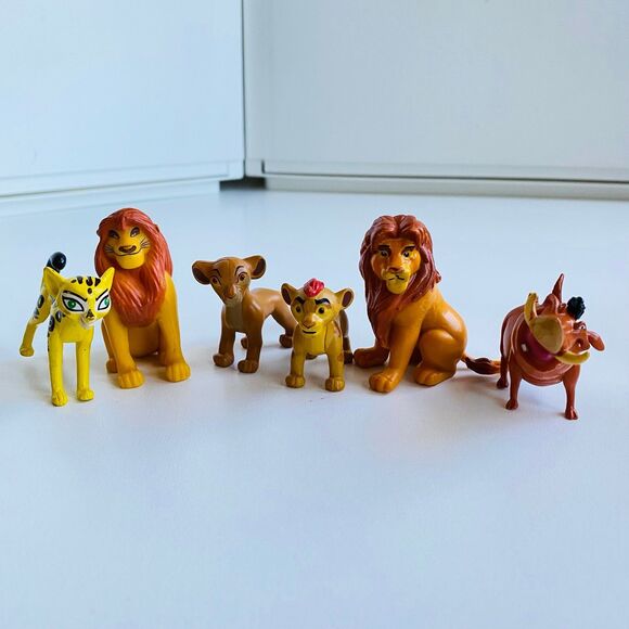 Disney Lion King and Lion Guard figures Simba‎ Pumba Fuli Kion Mufasa - Picture 1 of 1